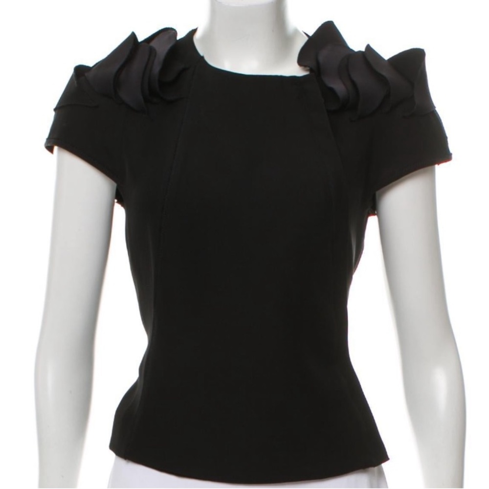 Bottega Veneta
Silk-Blend Short Sleeve Top
Size: S| US4, IT40 color Black